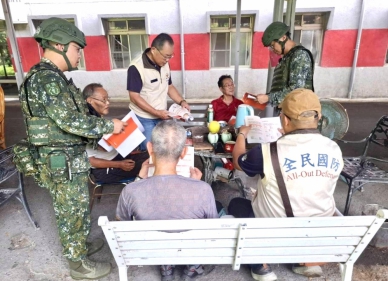 雲林縣後備指揮部攜手榮家演練疏散機制 強化緊急應變能力！