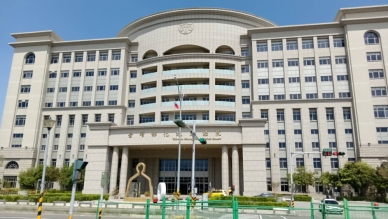為錢持瓦斯桶砸死毒友，高姓男子判刑14年10月。（照片記者攝）