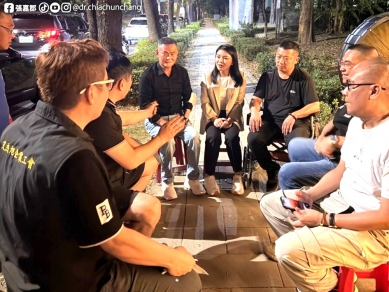 雲林艾杰旭公司勞資爭議未解 立委張嘉郡等人探視關心絕食抗議中的工會理事長沈全成 要求勞動部積極協助 與縣府合作儘快解決問題！