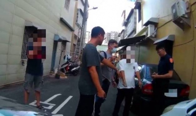 婦人被騙95萬再詐420萬車手取款被逮送辦