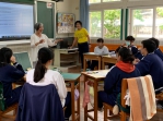 中市教育局長楊振昇觀摩和平國中外師教學  期許台中成為雙語城市