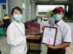 阿聰師挺醫護人員  捐贈五百盒「護國庇民平安餅」  也祈求媽祖護佑台灣