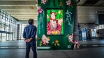 結合泰雅畫家梨山形象廣告吸睛  高鐵臺中站看見原民瑰麗編織