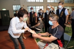 台中疫苗接種將破6成  盧秀燕指示加開快打站服務市民