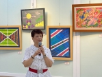 「湖埔社區大學」創意美術班邱悅慈老師和學生畫展在員家藝廊展出。（照片員家提供）