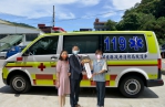 仙暉工業公司捐贈價值270萬元的救護車給苗縣南庄消防分隊