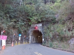大雪山橫嶺山隧道監測  實施交通管制作業
