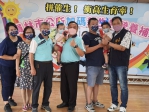 衝高生育率，員林市長游振雄（左4）宣布，加碼﹁新生兒營養補助﹂。（照片記者林碧珠攝）