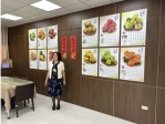 花蓮國稅局發放2024年水果月曆｜吸引民眾早起排隊踴躍兌換