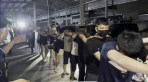高雄大寮區毒趴KTV 警方攻堅逮56人