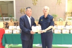 嘉義市警打詐有成！ 昇樺食品董事長吳裕田贈滴雞精加油打氣！