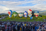 升空震撼｜2025臺灣國際熱氣球嘉年華盛大揭幕，哆啦A夢首度合作，自由飛妝點鹿野高台！