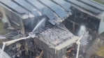 台泥三元鋰電池廠爆炸燒逾1天火勢撲滅持續灑水降溫