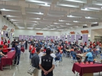 馬公市第二屆麻將大賽開幕 逾200市民跨世代切磋牌技 今年參賽者當中，最高齡為27年次的陳守千先生與28年次的葉德榮先生，最年輕則有69年次5位，60至69年次共36位，從高齡到中壯年皆踴躍響應，充分體現全齡參與、世代共融的賽事特色。