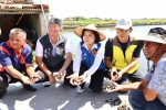 不敵連續暴雨 雲林沿海養殖文蛤幾乎全軍覆沒 縣長張麗善爭取中央從速救助 幫漁民度難關！