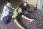 毒販攜槍防黑吃黑汽旅交易被逮並扣大批毒品