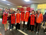 迎馬年送祝福　臺中醫院名家揮毫送春聯、健保卡就能做癌篩