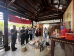 埔里酒廠退休員工回娘家祭拜酒神杜康