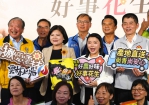 「品味雲林 好事花生」 立法院長韓國瑜、雲林縣長張麗善、立委張嘉郡等人同台促銷雲林花生