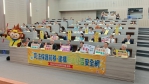彰檢推動「司法保護前移，建構無毒社區安全網」，鄭銘謙部長（前排右4）和王縣長（前排右3）等首長見證。（照片記者林碧珠攝）