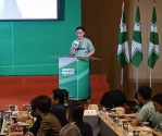 賴瑞隆在民進黨行動中常會說這次選舉是台北黨意與高雄利益的選擇