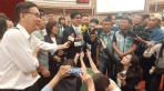 陳其邁畢業作議會飆高音唱《紅豆》